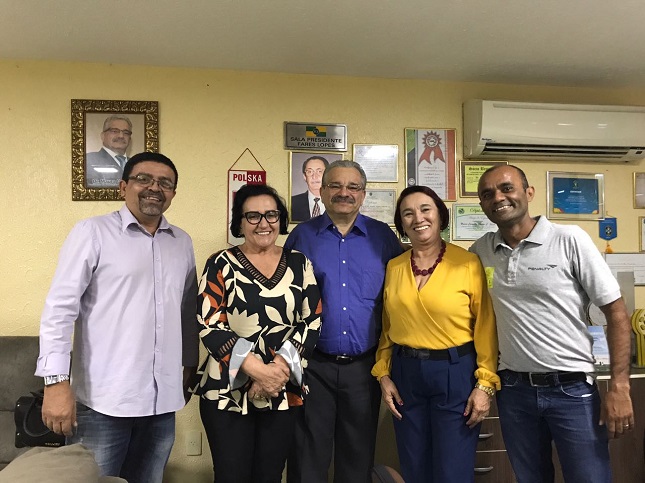 Prefeita de Caninde visita FCF