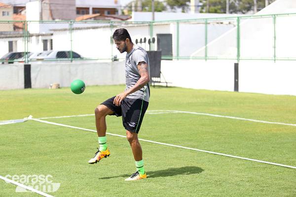 Jackson Caucaia treino Ceara