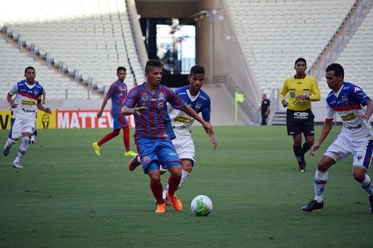 Jogo: Tiradentes x Fortaleza - 07/06/2015