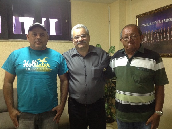 Presidente do Quixada visita MC