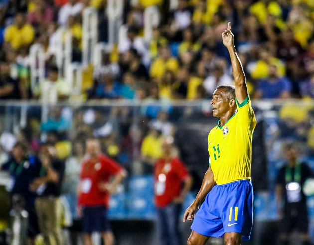 Selecao de lendas - Romario