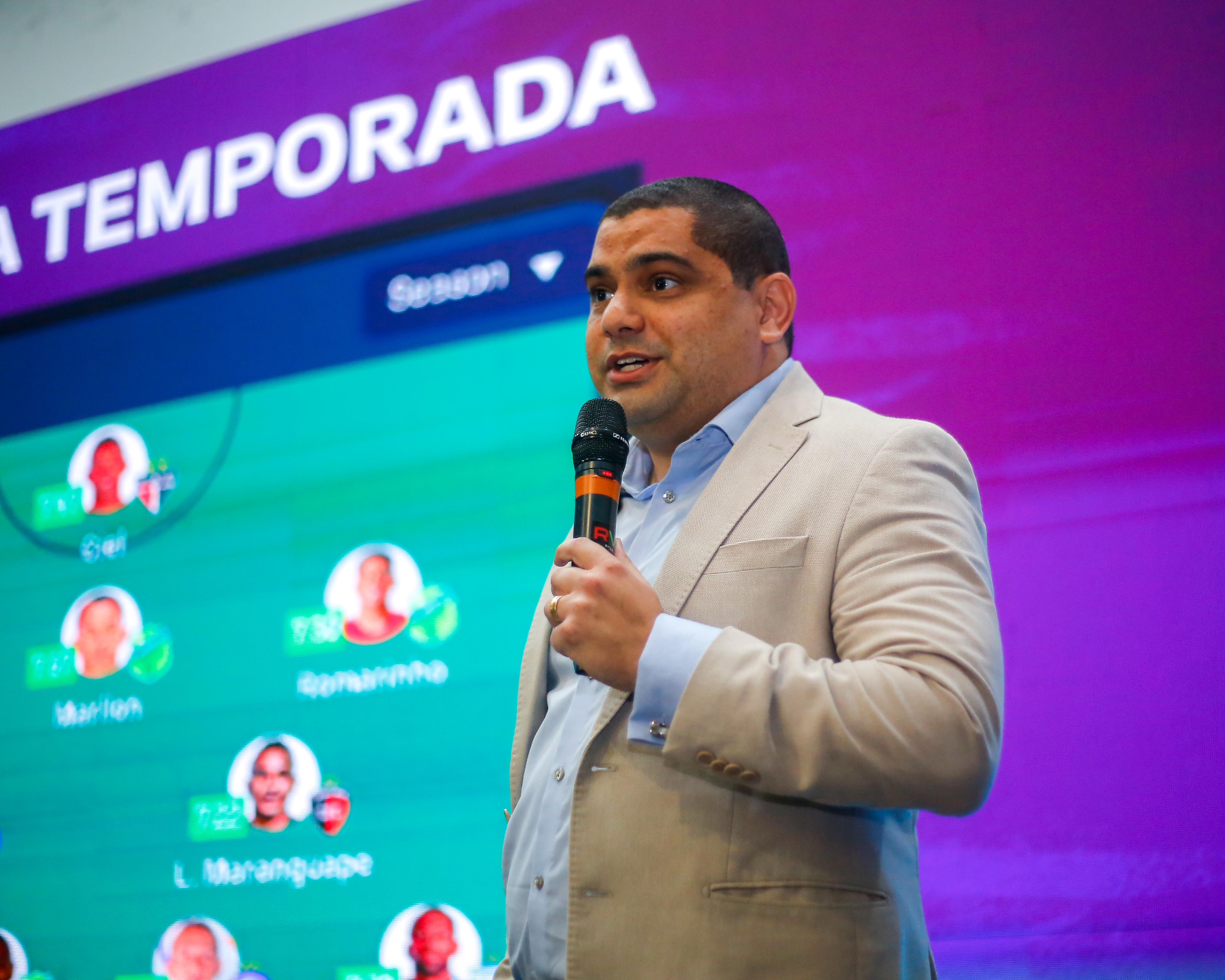 Mauro Carmelio Neto lancamento