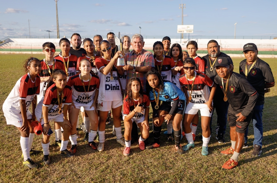 R4 feminino campeao sub-15
