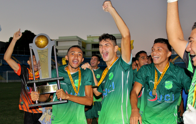 Floresta campeao sub-20