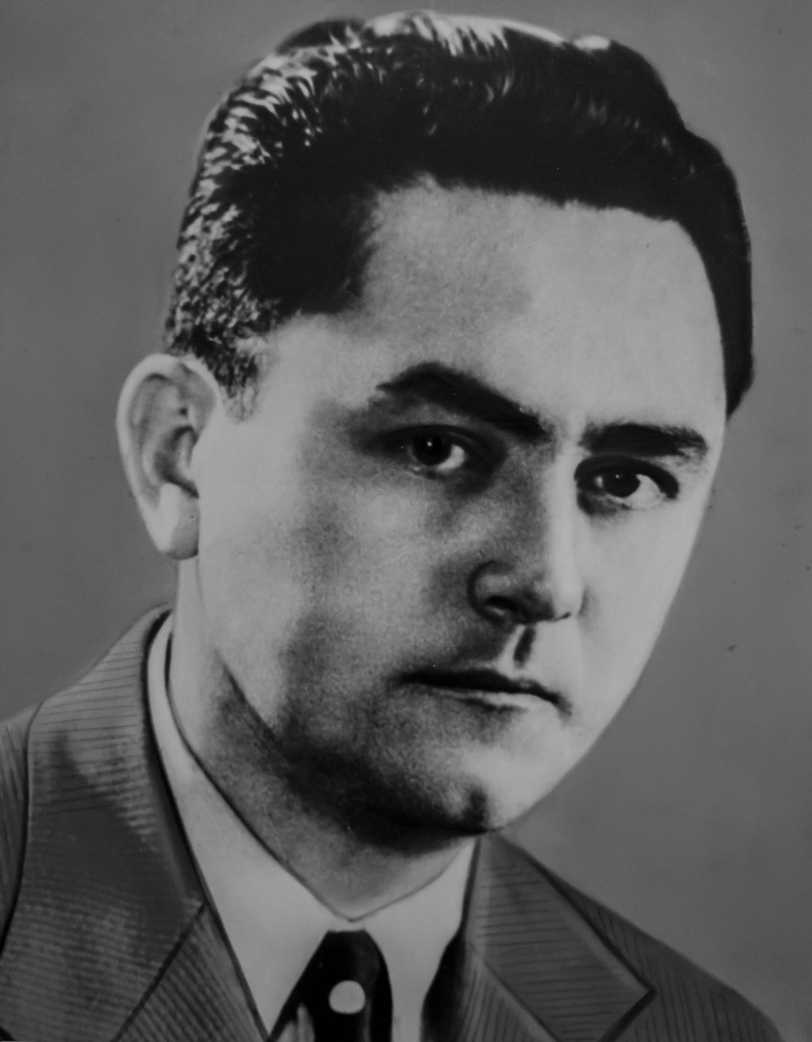 Dr. Paulo Torcapio Ferreira